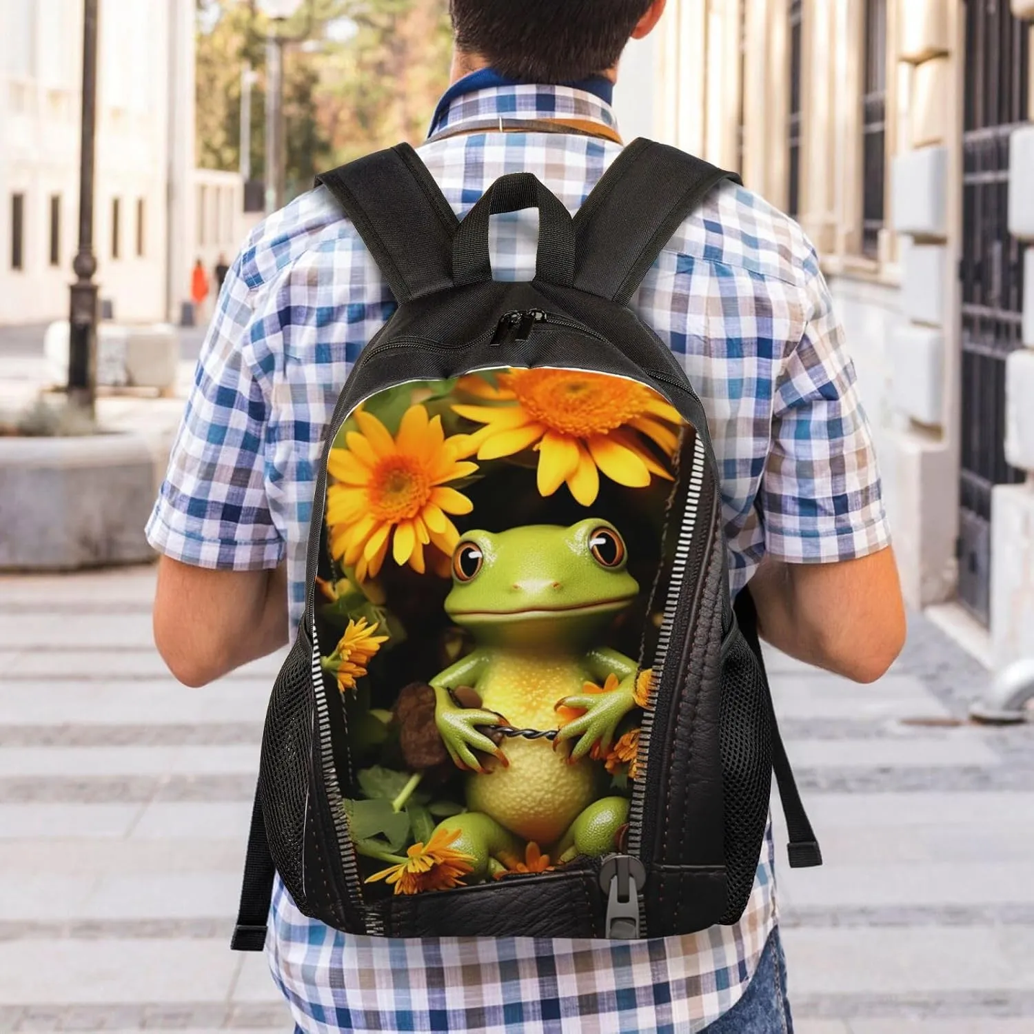 Backpack Travel Laptop Backpack for Men Women Lightweight Rucksack Frog Sitting inside Zipper Casual Daypack