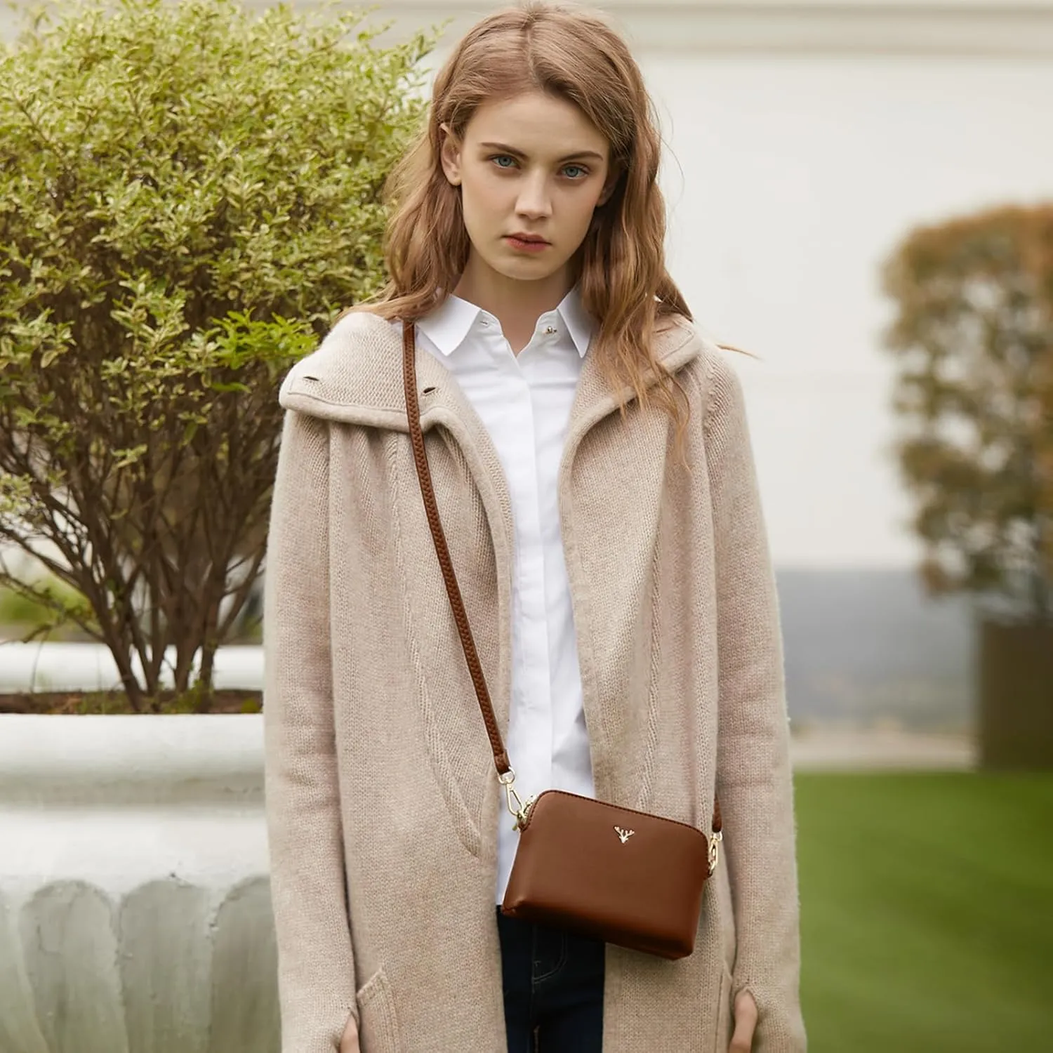 Crossbody Bag for Women, Vegan Leather Women Crossbody Purse Small Shoulder Handbags, Ladies Wristlet Clutch