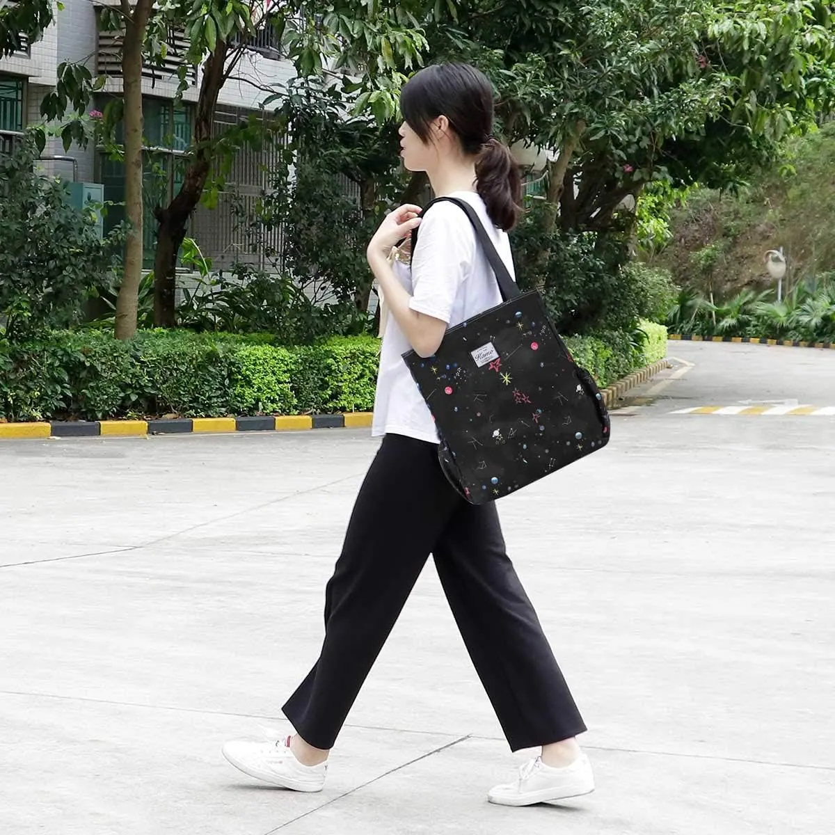 KAMO Floral Tote Bag - Waterproof Lightweight Handbags Travel Shoulder Bag for Hiking Yoga Gym Swimming Travel Beach