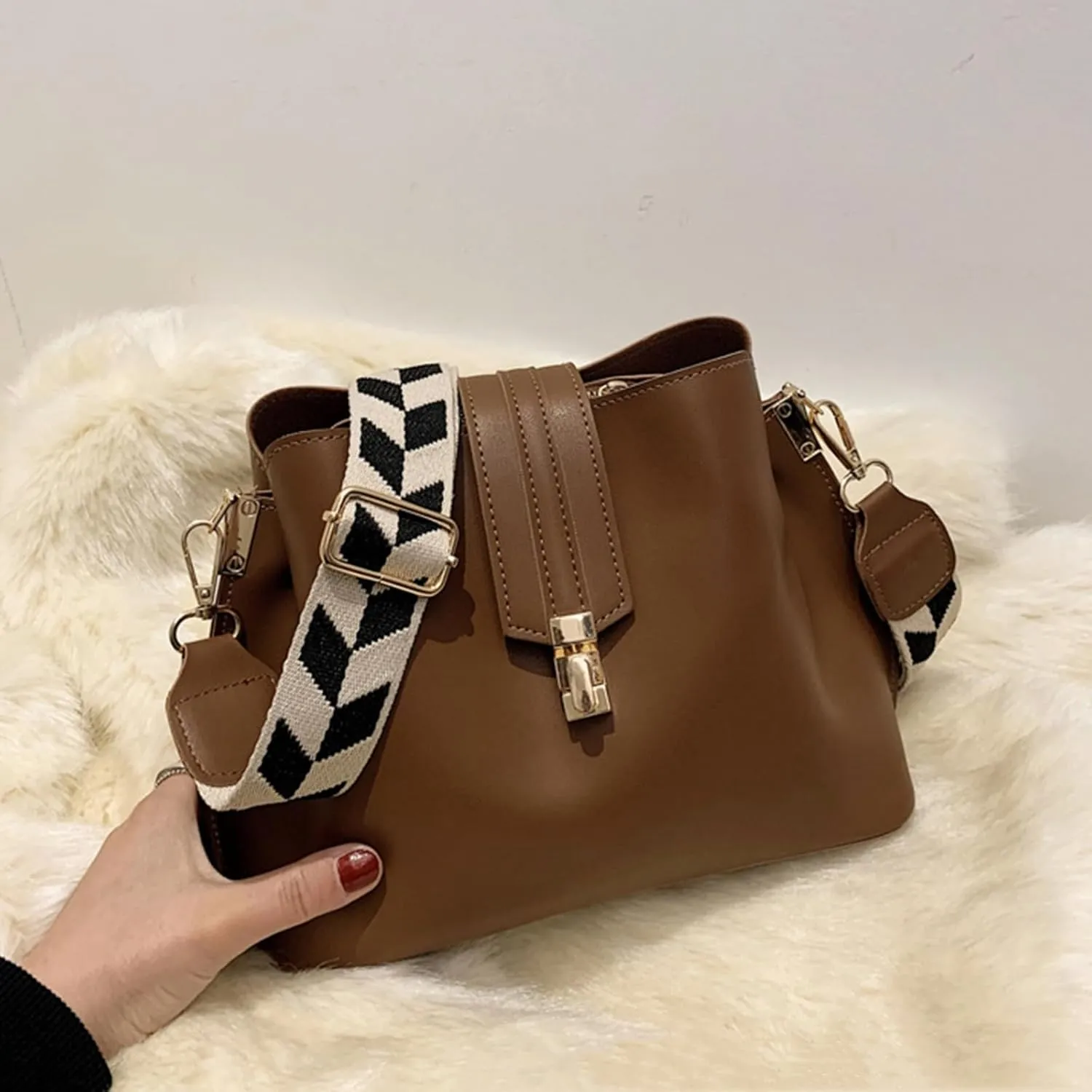Leather Bucket Bag for Women, Guitar Strap Crossbody Handbag, Designer Tote Purse, Small Retro Satchel