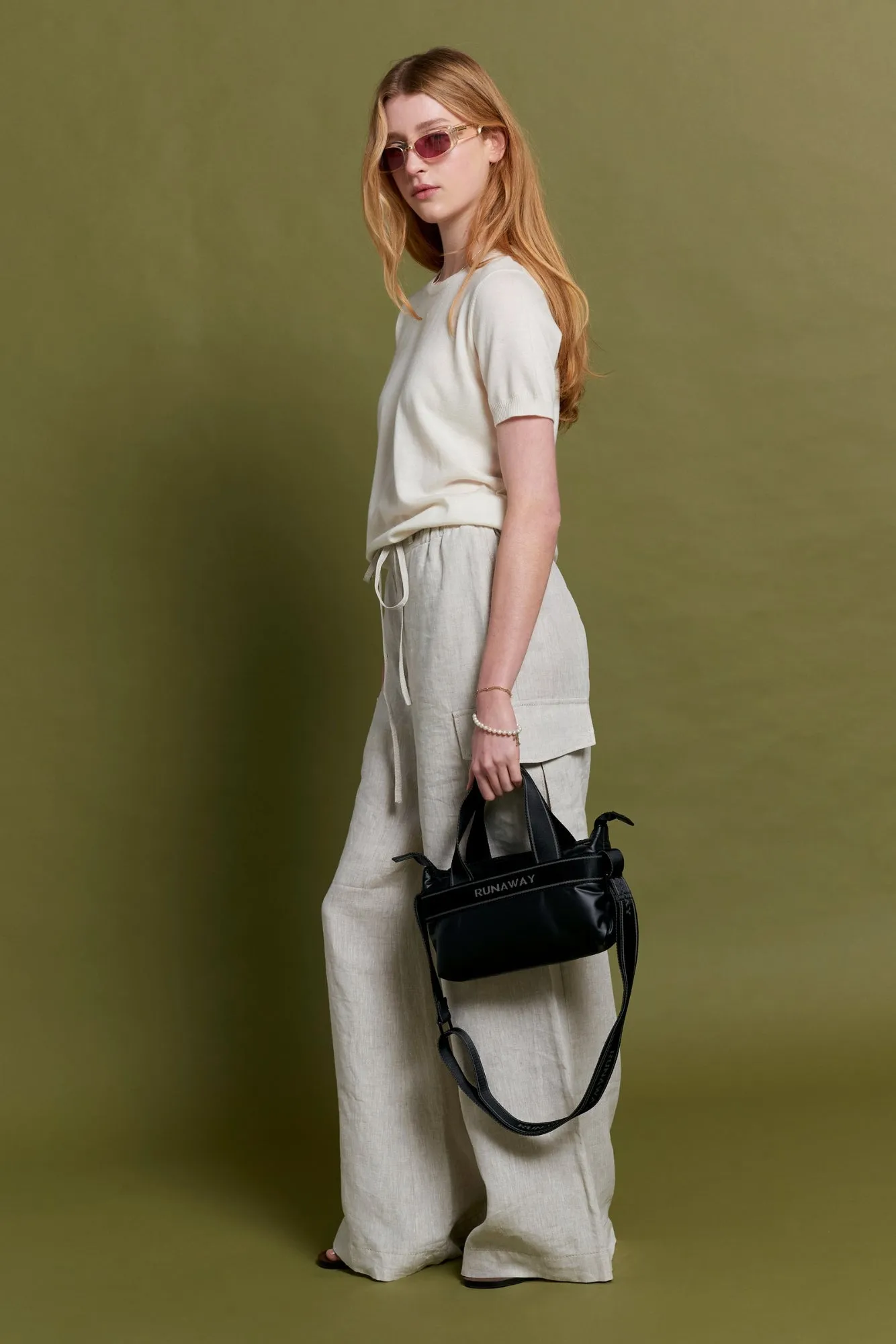 Puffy Runaway Crossbody - Black/Black